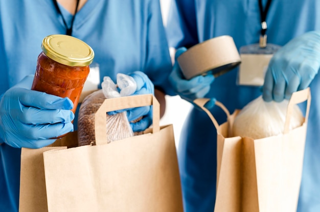 8 Smart Benefits of Providing Food for Your Employees